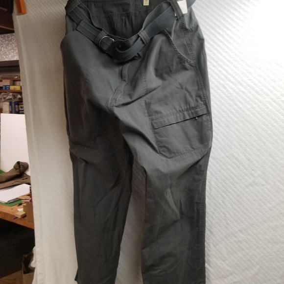 407 - Lot of 2 Cabela's 38W 32L Casuals Cargo Pants - Picture 4 of 14